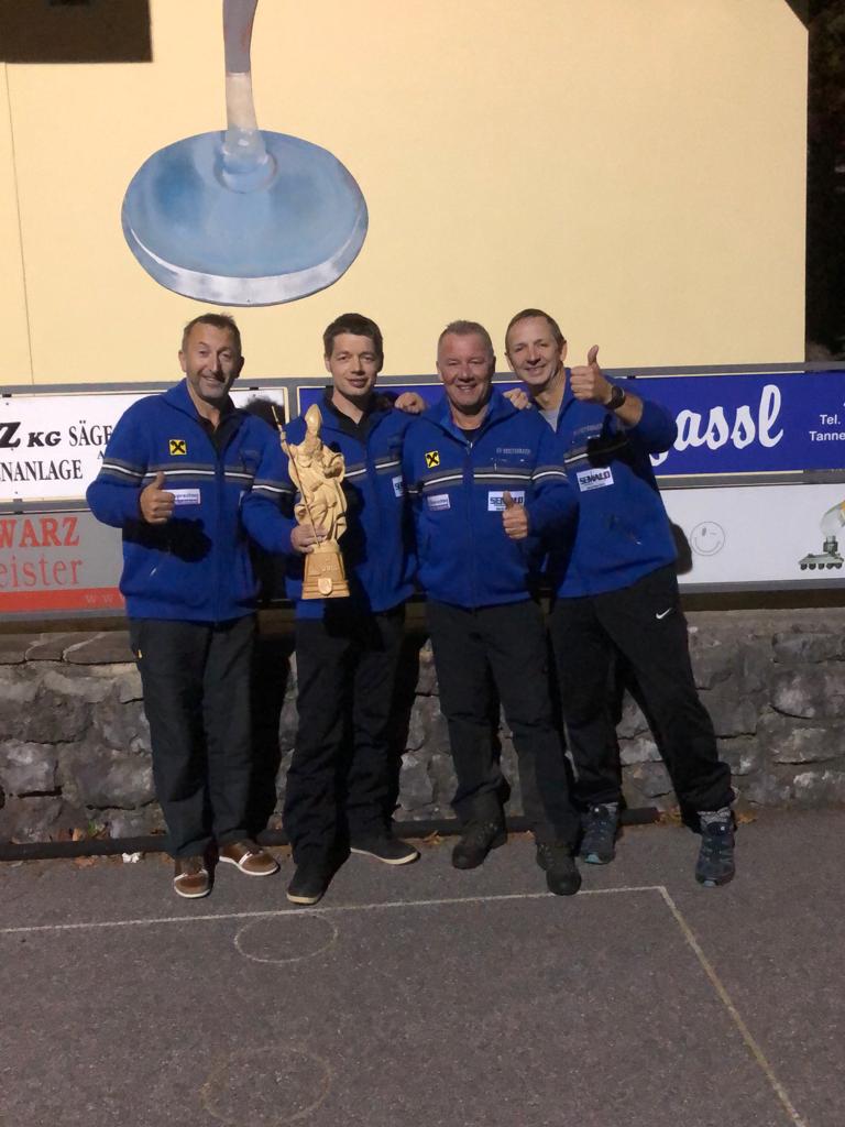 SV Breitenbach 1 holt sich Blasiustrophäe SV Breitenbach 1 holt sich Blasiustrophäe